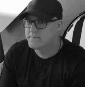 دانلود ریمیکس مو فرفری از محمد طاهر