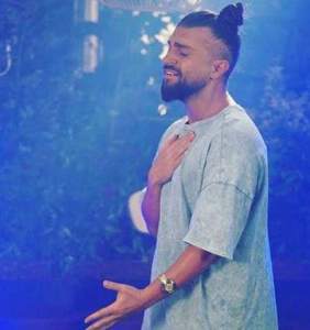 کد پیشواز فقط برو از هومان 