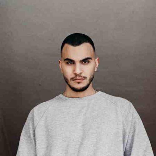 مهیار من عزیزایی دارم باید دغدغه هاشونو