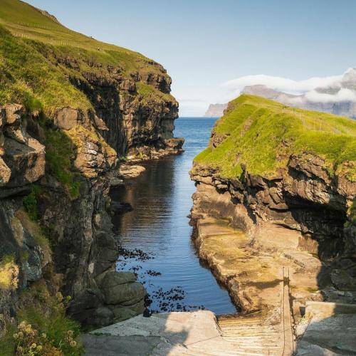 سجاد لکزایی دوسش دارم دیوونه وار