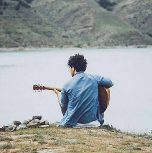  کاشکی عشق دیروز هنوز میون ما بود واسه من توی قلبت