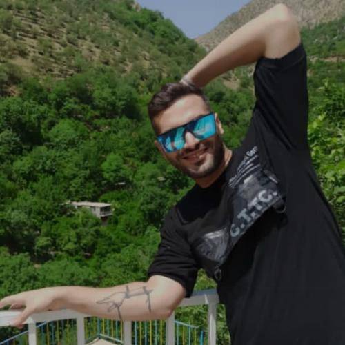 کیوان میکشم من نازتو من میجنگم واسه هرچی که