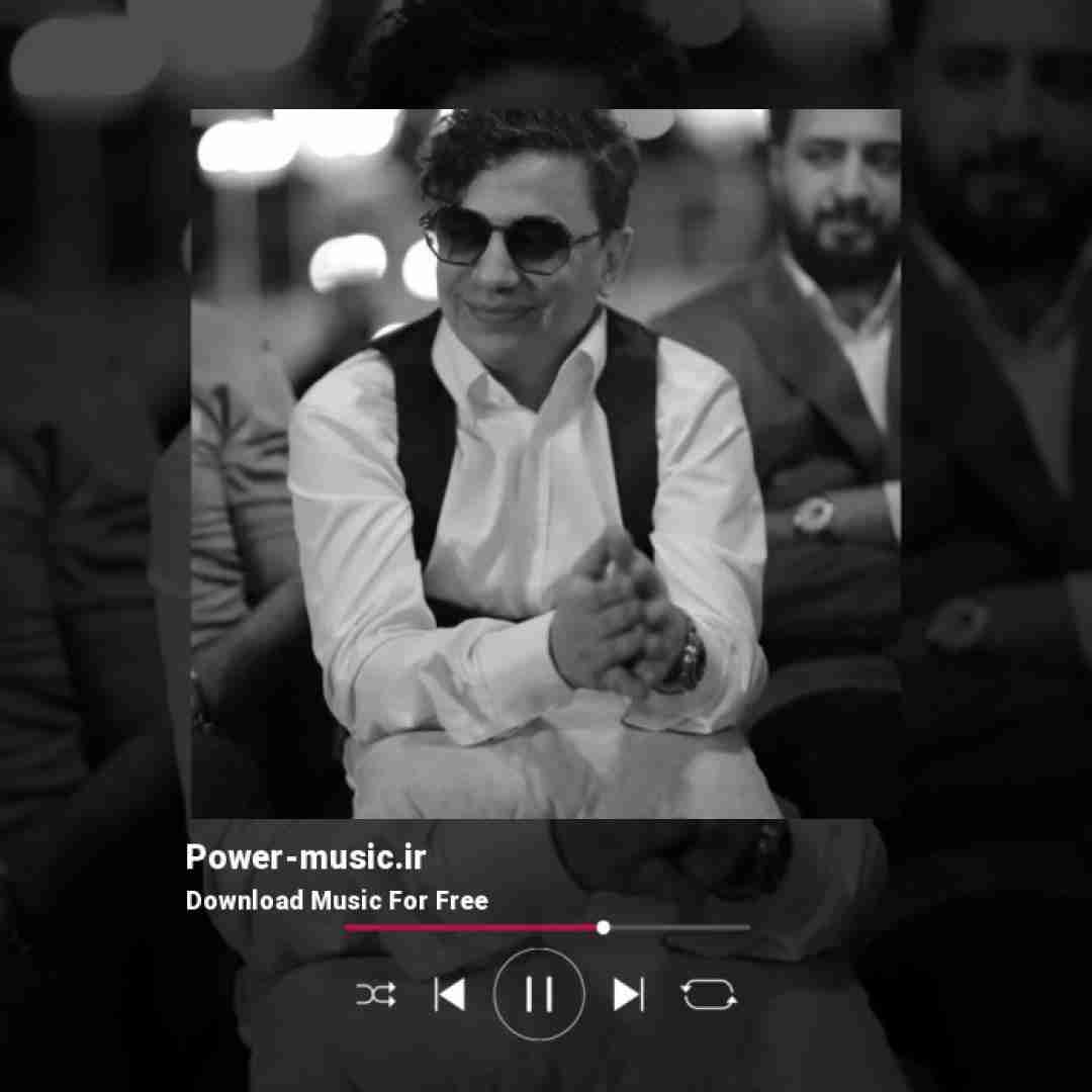 محسن ابراهیم زاده اونقدر این آدما دورم زدن حالم بده