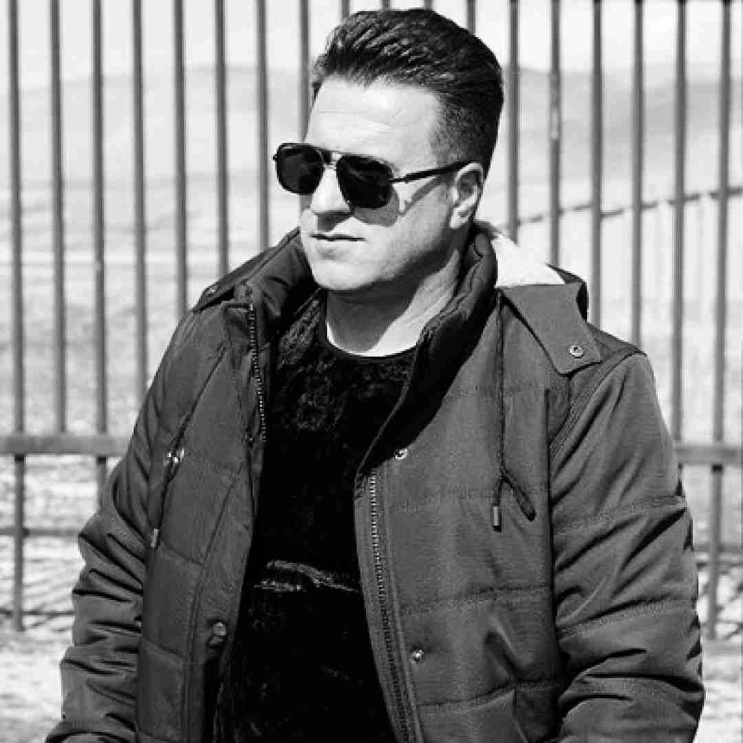 نظام رستمی هی داد هی بیداد دلم گریایه