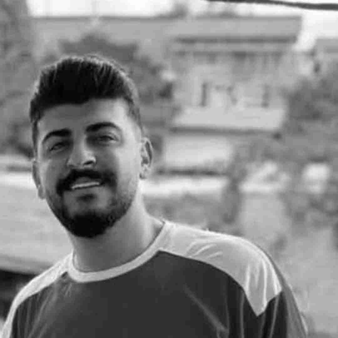 پژمان دستاربندان هیچکی