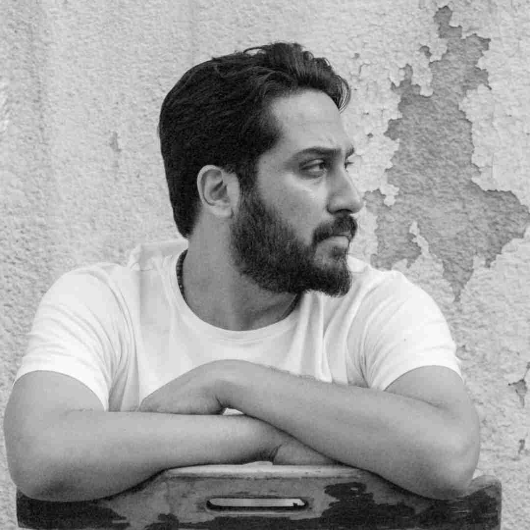 روزبه بمانی تاریک