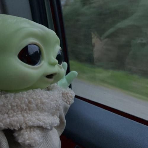 گنده گوزی پشت گوشی فکر میکنی فانی