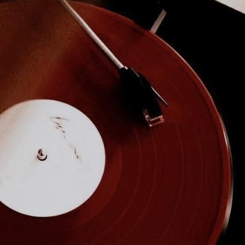 کی میگیره جاتو رو تنم کبودی بوسه هاتو