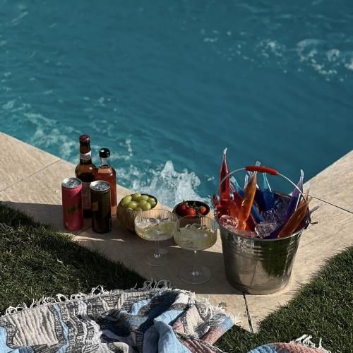 امشب بیا سمتم میخوام محو شه این قلب