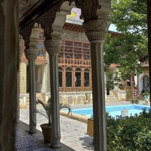 تنهایی میزنم تو قلب این تنهایی با صدای دختر