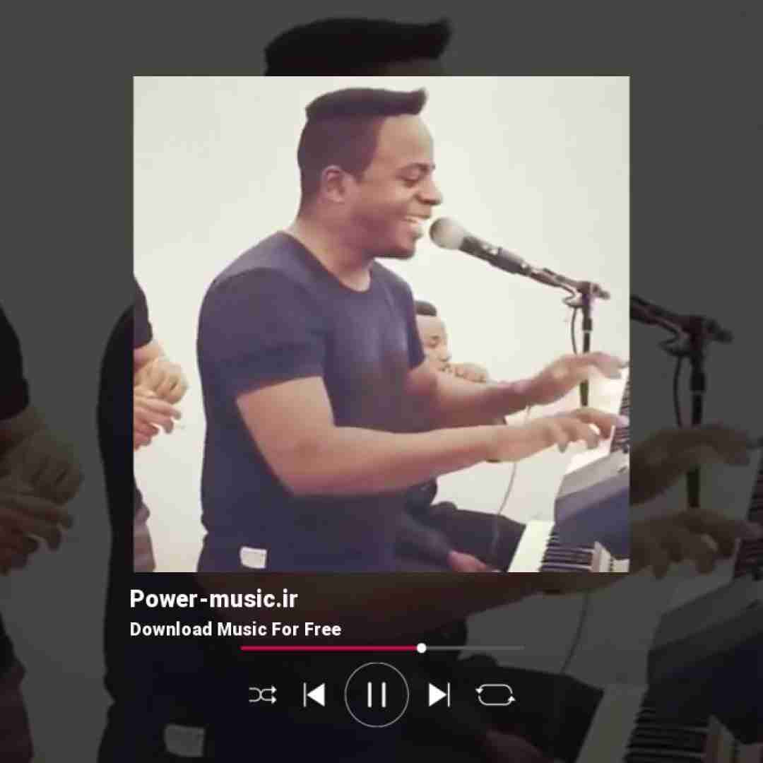 علی نادری واسه فراموش کردنش هر شب دارم مست میکنم