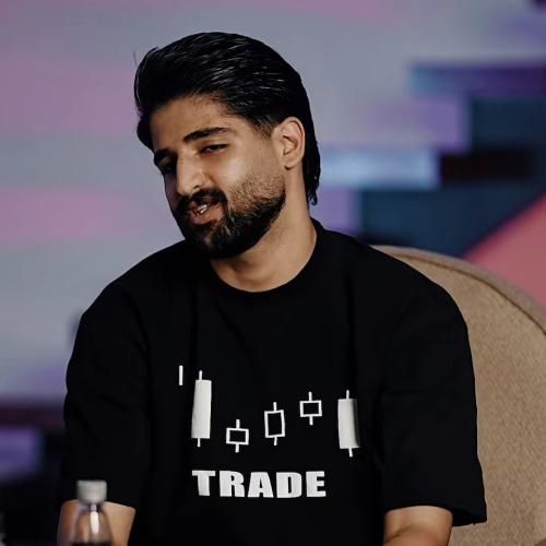 کیهان خسروی گفتی سیگار نکش گفتم باشه