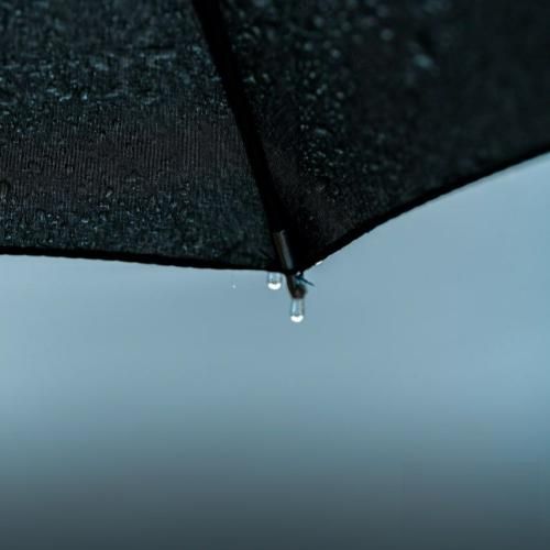  زیر سایه ی ماه خواستش باهام بره راه