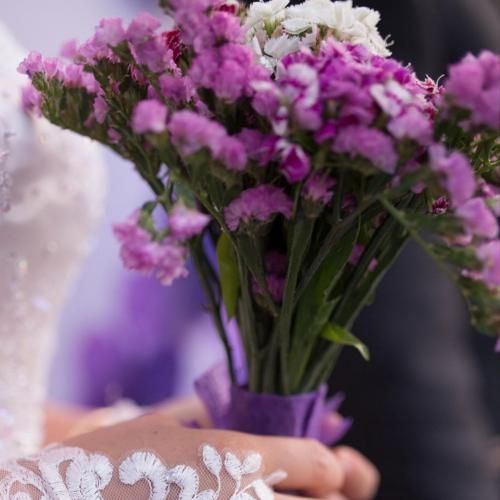 باد لای موت میکرد منو کریزی ادات فرق داره