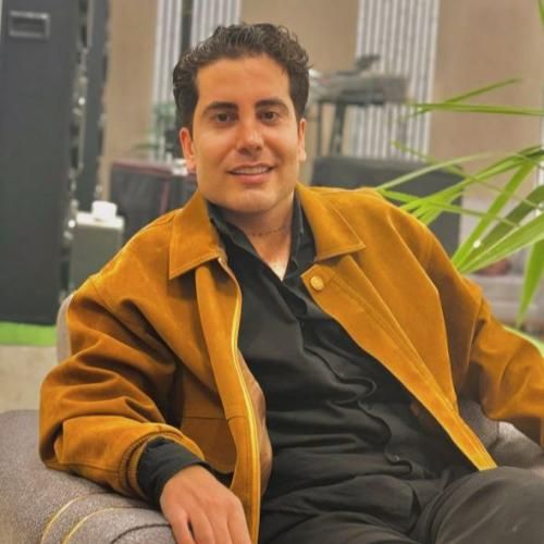 فرشاد آزادی خودم باهات میمونم عشق دلم بیا پیشم