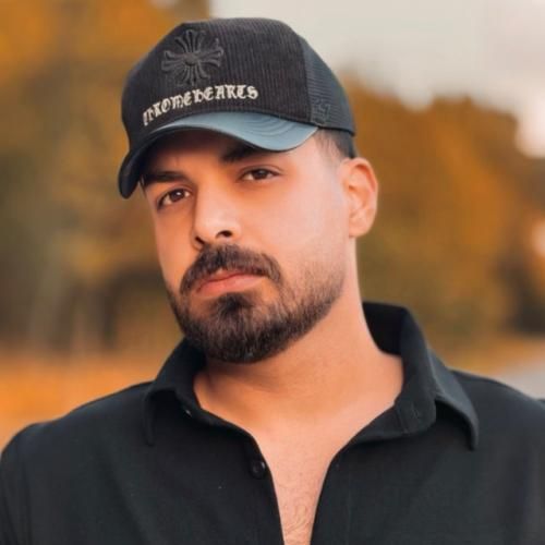 شاهان روزایی که اصلا نبود هیشکی دورت پشتت بودم